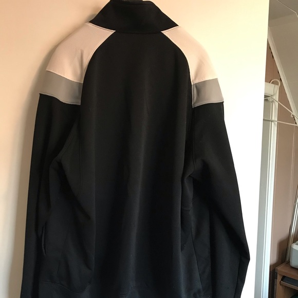 Nike Jacket - Picture 3 of 6